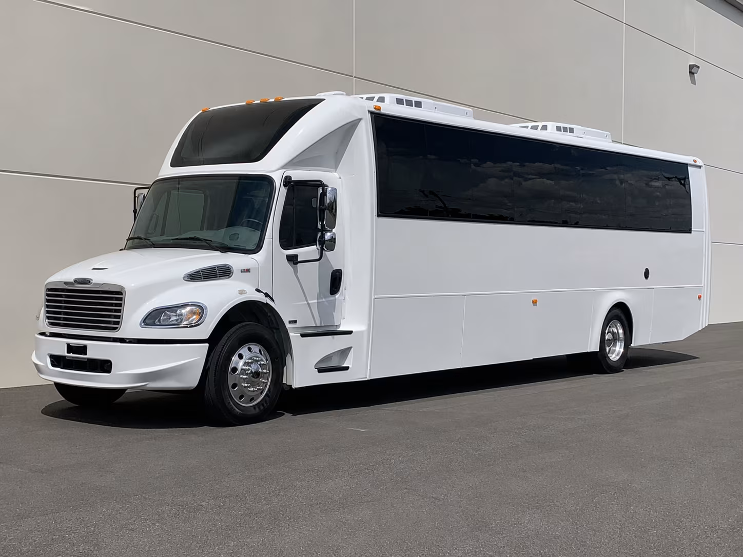 Deltona Birthday, Sweet 16, & Quinceañera Party Bus Rentals