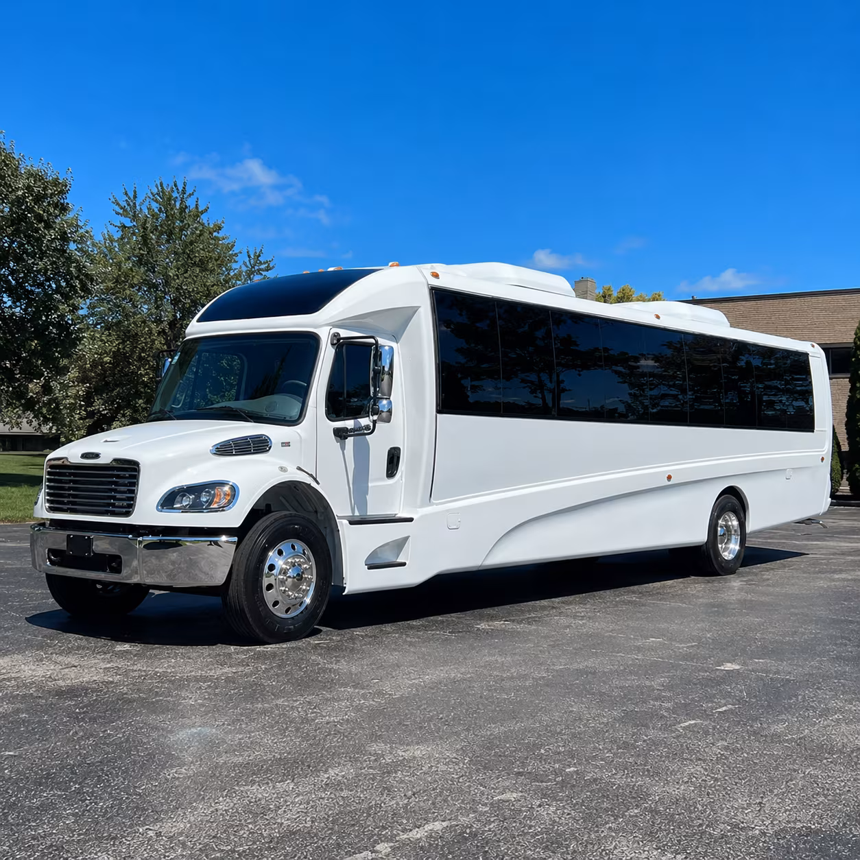Jacksonville Airport Shuttle & Transportation party bus exterior